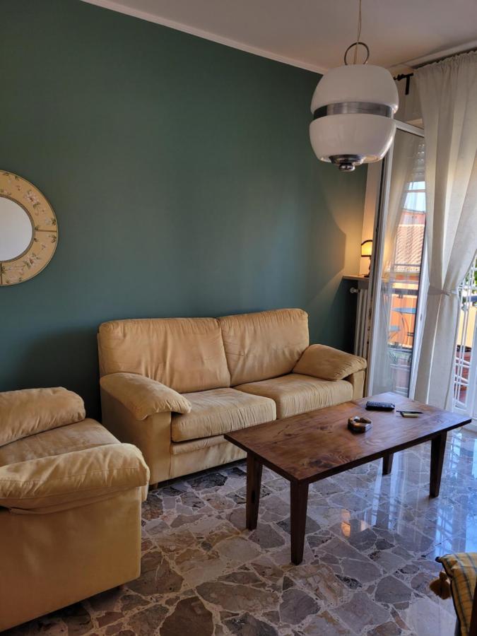 Apartamento Garda Best Living Desenzano del Garda Exterior foto